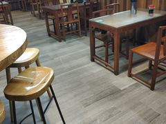 大堂-亮亮面馆(经六路店)