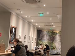 -星巴克臻选(威海威高广场店)