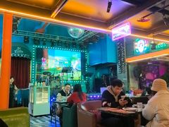 -Famous肥猫墨西哥音乐餐吧(五棵松华熙LIVE店)