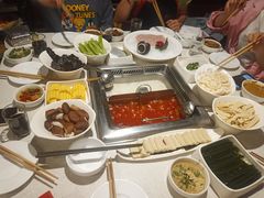 -海底捞火锅(高新万达广场店)