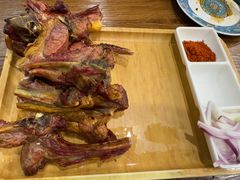 -乡村馕坑肉·烧烤·新疆菜·本地人更爱吃(阿勒泰首店)