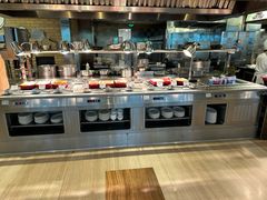 -圣丰索菲特·2 On 988 Café 自助餐厅