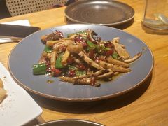 -十三式重庆江湖菜(金茂览秀城店)