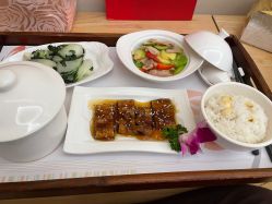 -莉泽月子中心(凯旋江景店)