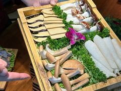 -慢丽江·云南野生菌土鸡锅(西山店)