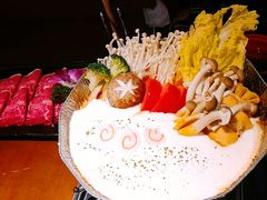 芝士奶盖寿喜锅-魔丼屋(日月光店)
