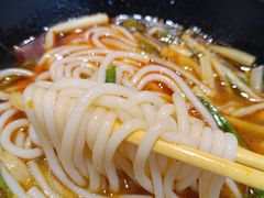 -桂在香知桂林米粉(红博中央公园店)
