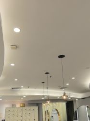 -八佰伴8008星级形象店
