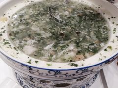 荠菜黄鱼羹-乾隆美食·本帮菜(黄河路店)