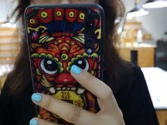 -罗伯特眼镜·蔡司官方授权(罗湖国贸店)