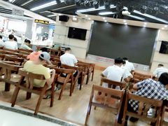 -新华书店(学府大道店)