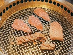 -铭牛烧肉·和牛海鲜自助(高新月牙湖店)