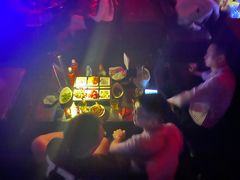 -Club Queen皇后酒吧