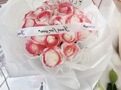 -何兮花店·气球派对鲜花店(马桥银春路万科城店)