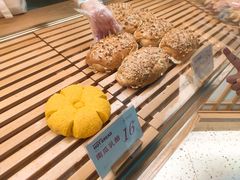 -木子木水日式烫面包(世界城光谷店)