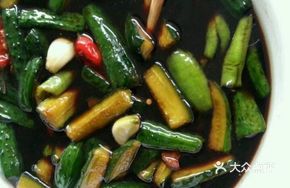 Sour Crisp Pickled Cucumber