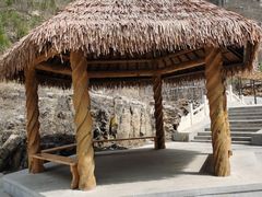 -大平台龙居瀑布旅游区