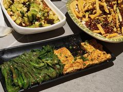 -不夜天烧烤牛骨头(南湖店)