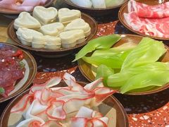 -赵美丽·重庆社区火锅·直营店(火车东站·中豪国际店)