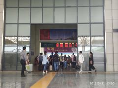 -岳阳东站