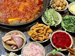 -星鸿社重庆老火锅(燃灯寺分店)