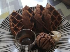 -咖啡人·融合餐厅(万达环宇店)