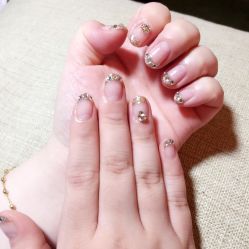 -睫乐园•睫公馆•美睫美甲沙龙