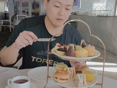 -广州塔卢特斯法国旋转餐厅