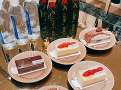 -CELINE(尚嘉中心店)