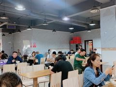 大堂-邢老三肉丸糊辣汤(西安总店)