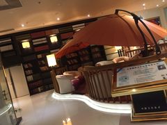 -喜鹊愉家酒店(郑州曼哈顿博览中心地铁站店)