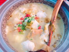 -周鱼小馆石锅酸菜鱼(活力汇店)