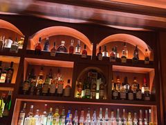 -無名记忆Music Bar夜景怀旧酒吧