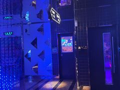 -好乐迪(张扬路八佰伴店)