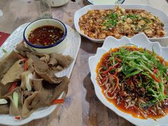 -洪霞餐馆