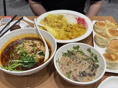 -阳阳中国饭(北京荟聚店)
