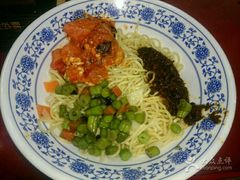-陕味食族油泼面·小炒盖码面(双榆树店)
