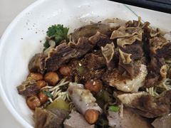 -阿阳牛腩腌面店