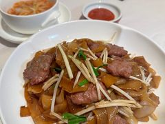 古厨干炒自制牛河-北京厨房(SKP店)