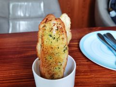 蒜香法包-莫多多餐厅