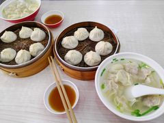 -珊珊小笼馆(仙霞路店)