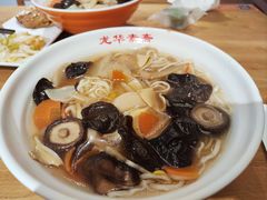 -龙华素斋(龙华路店)