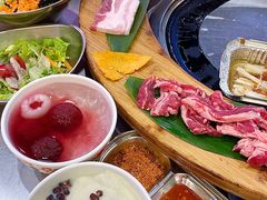 呼啦圈拼盘-玄希浪漫厨房·韩料烤肉(湖滨银泰in77店)
