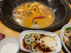 -万里闯关东铁锅炖菜馆(高新旗舰店)