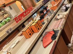 -沪上阿姨·臻选茶饮(上海环球港店)