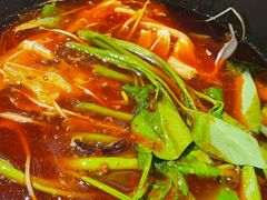 -贵州辣子鸡番茄鸡