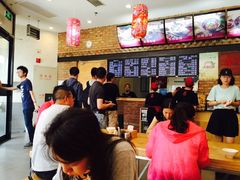 -秦香陕西食府(华贸天地店)