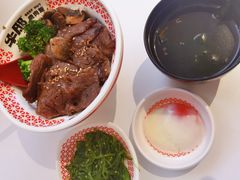 蒜蓉黄油横膈膜烧肉饭-牛邸·烧肉饭(来福士店)