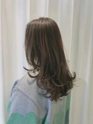 -首脑美发沙龙