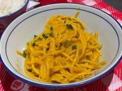 蟹黄咸蛋土豆丝-荆九爷爆炒桥头三嫩(夫子庙店)